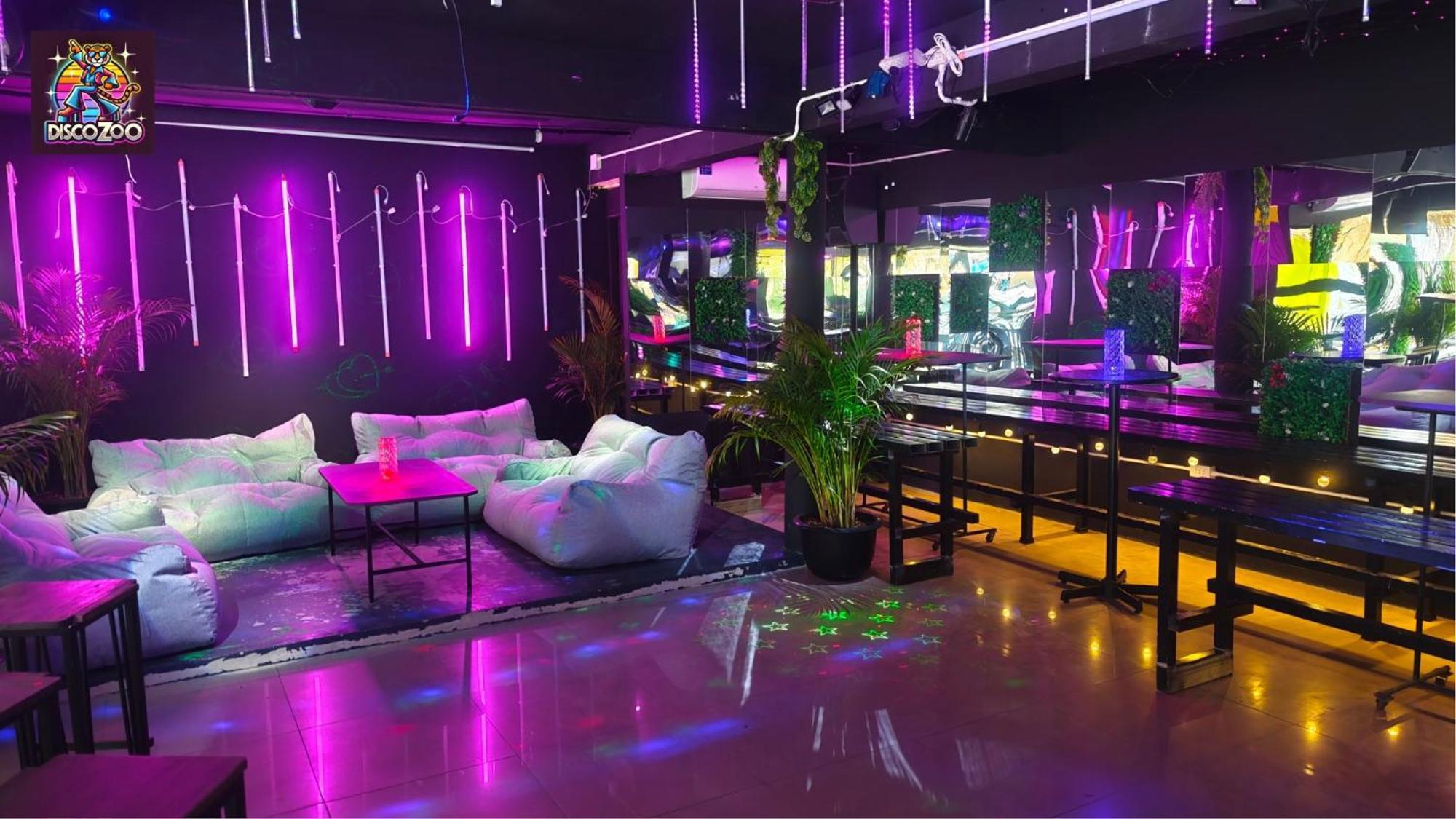 Disco Zoo Bar & Hostel Haad Rin Exterior photo