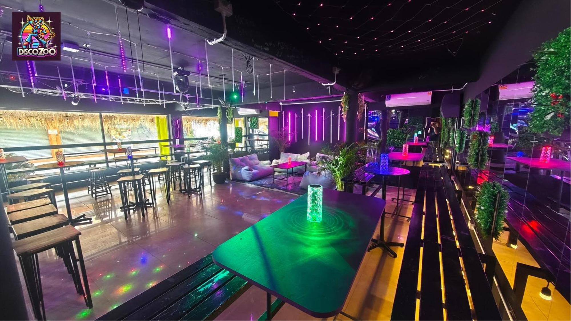 Disco Zoo Bar & Hostel Haad Rin Exterior photo